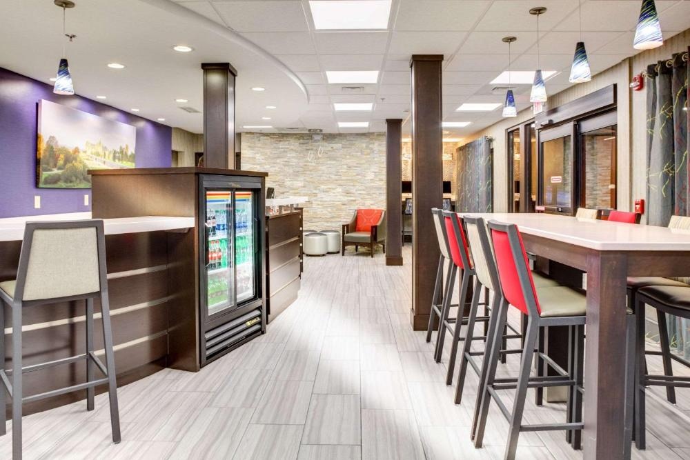 Clarion Inn Biltmore Village